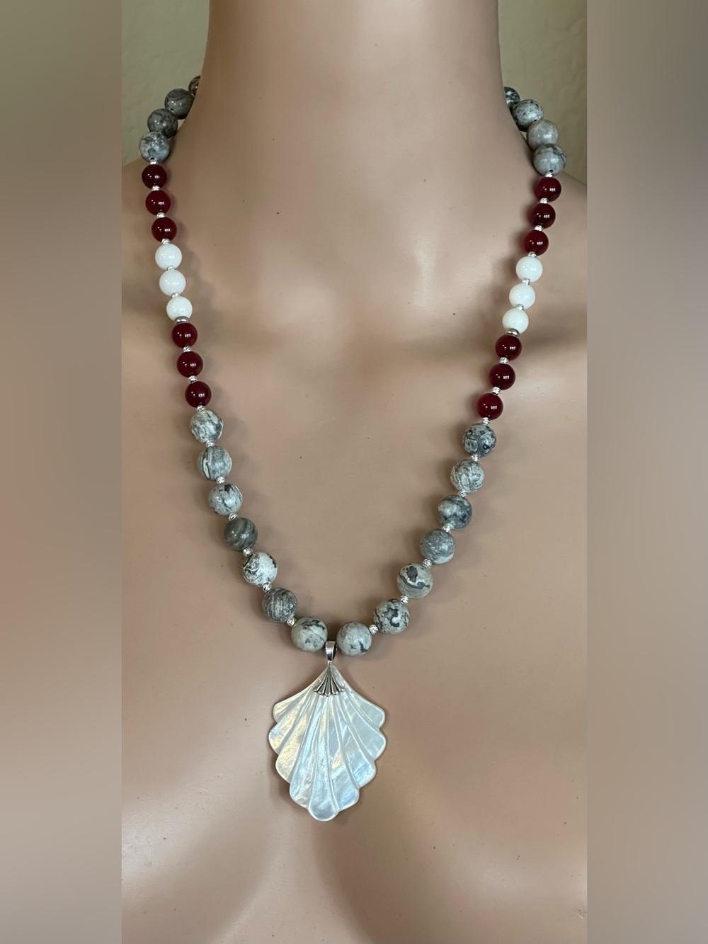 24 inch Mixed bead Necklace NWOT